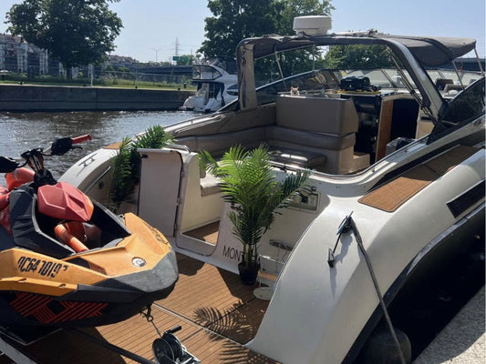 LUXURY 44 FT SILVERTON EXPRESS YATCH CHARTER