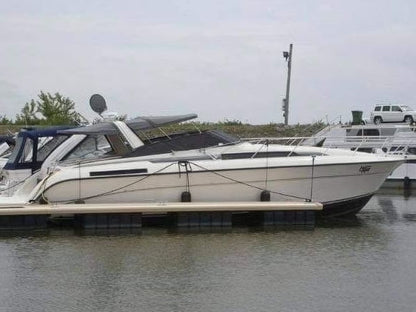 LUXURY 44 FT SILVERTON EXPRESS YATCH CHARTER